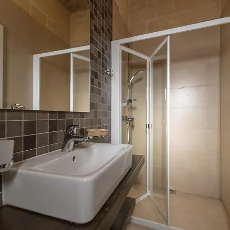 4 Bedroom With Private Pool In Island Of Gozo *