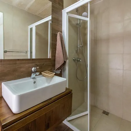 4 Bedroom With Private Pool In Island Of Gozo 別荘 ガルブ