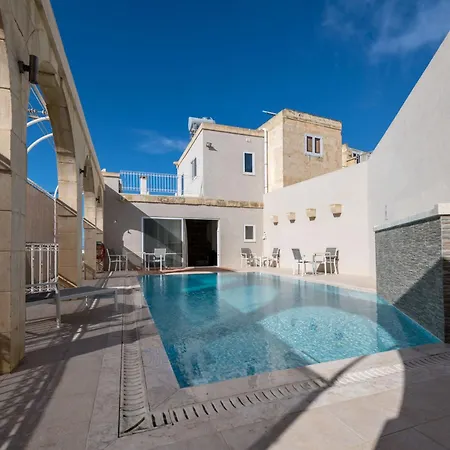 別荘 4 Bedroom With Private Pool In Island Of Gozo ガルブ