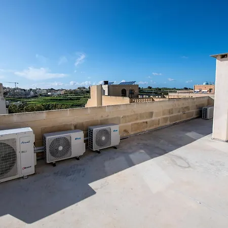 4 Bedroom With Private Pool In Island Of Gozo